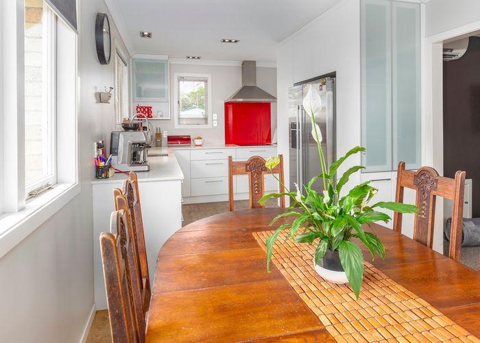  at 11 Glenbrook Road, Karaka, Papakura