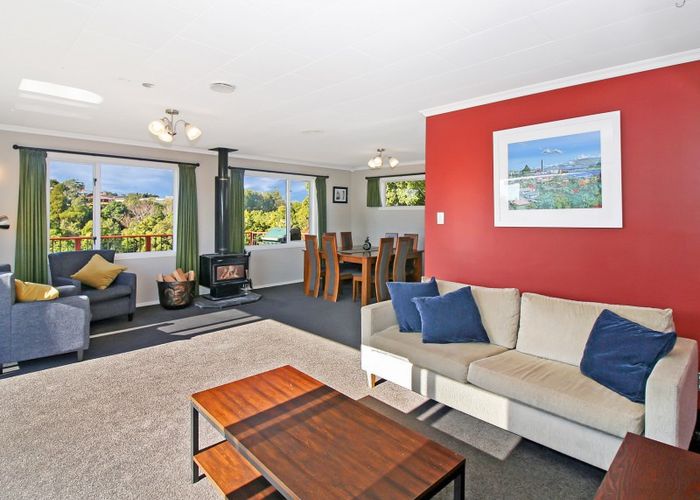  at 3B Montana Place, Merrilands, New Plymouth