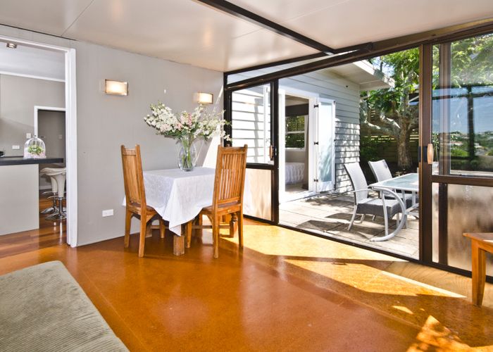 Free property data for 1/43 Waimarie Street, St Heliers, Auckland