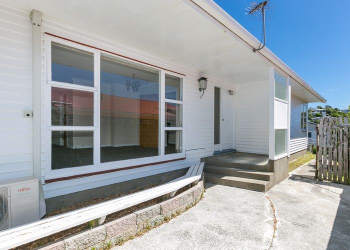  at 19 Oswald Crescent, Paparangi, Wellington