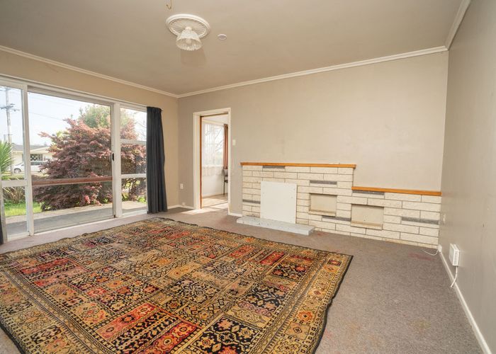  at 79 Collins Road, Melville, Hamilton