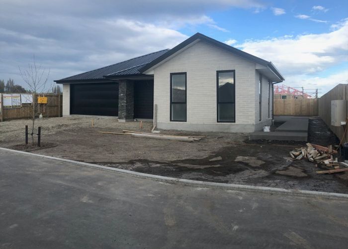  at 8 Pierce Street, Marshland, Christchurch