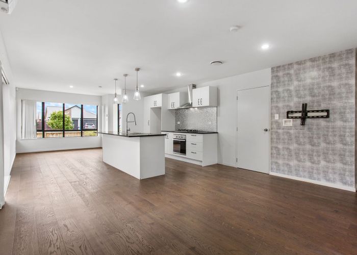  at 17 Kotuku crescent, Takanini, Auckland