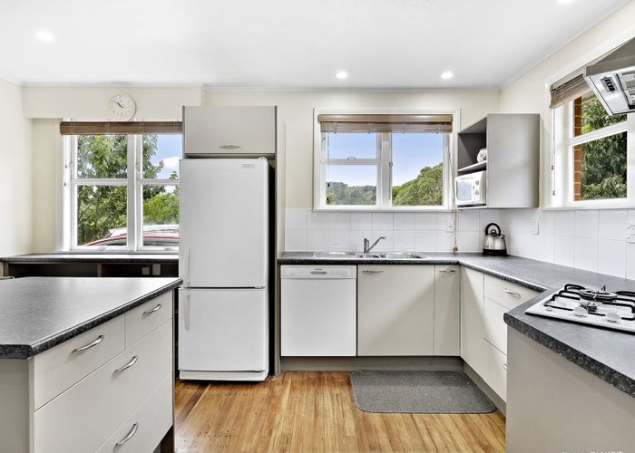  at 33 Raukawa Street, Strathmore Park, Wellington