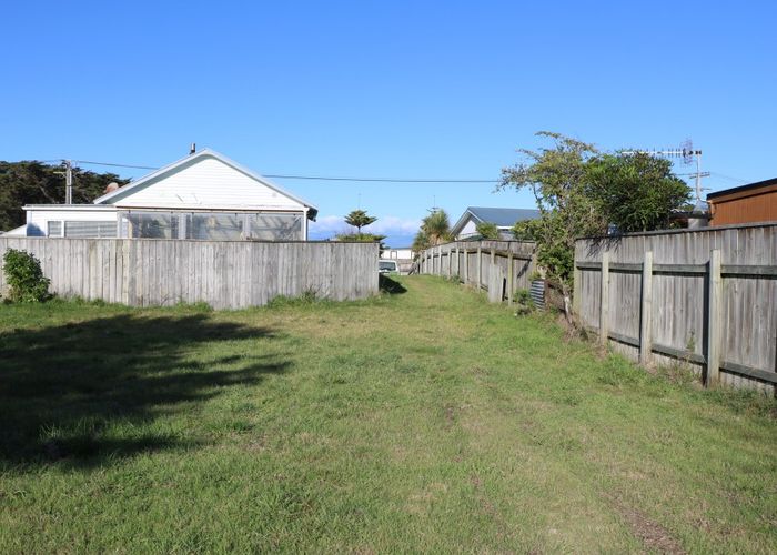  at 7A Barber Street, Foxton Beach, Foxton