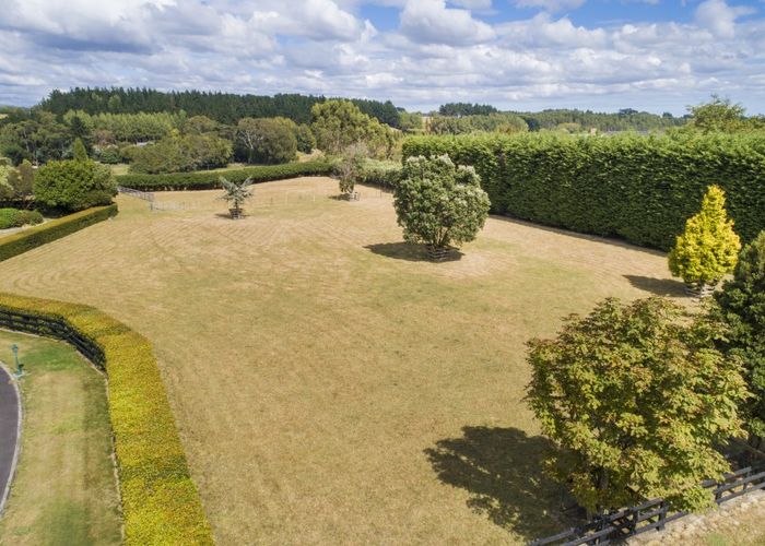  at 138 Valley Views, Fitzherbert, Palmerston North