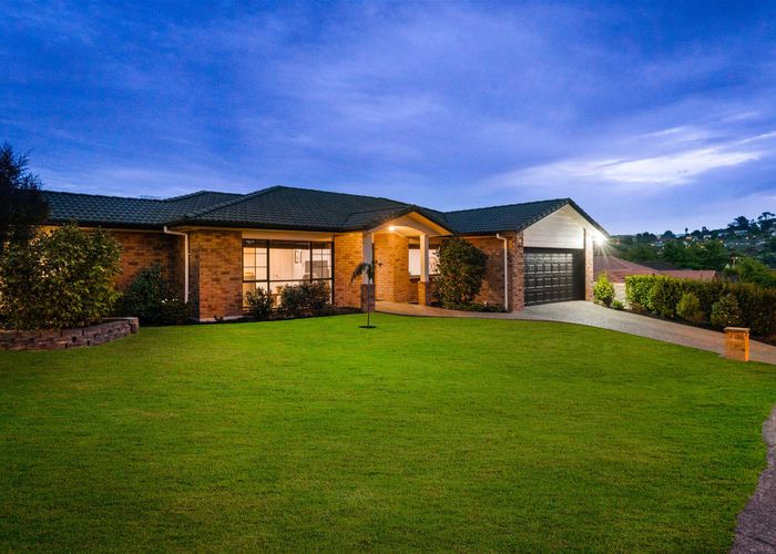  at 30 Hercules Drive, Henderson, Auckland