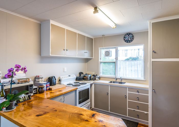  at 3A Whitehouse Road, Titahi Bay, Porirua