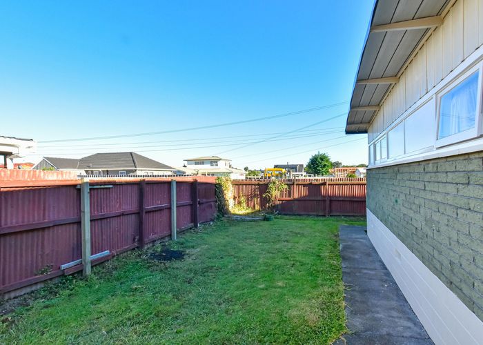  at 5/87 Wallace Road, Papatoetoe, Auckland