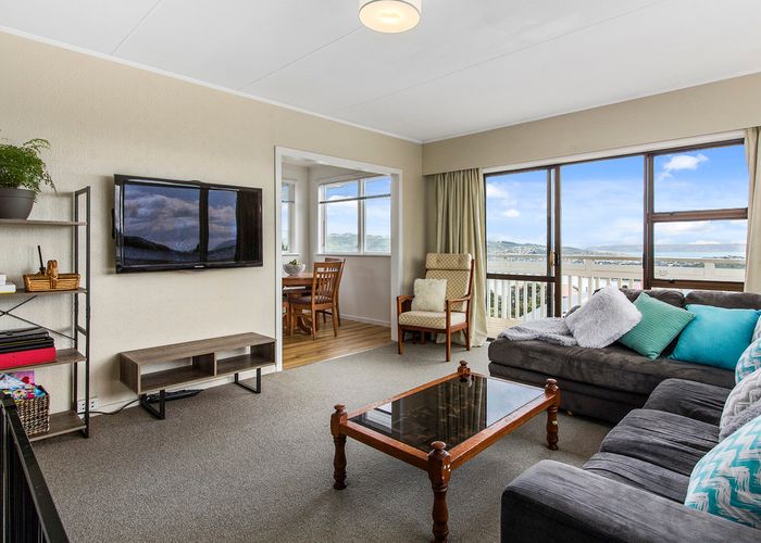  at 17 Limerick Grove, Ascot Park, Porirua