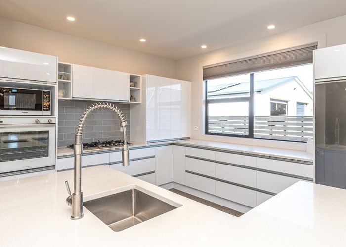  at 11 Tirimoana Place, Otamatea, Whanganui