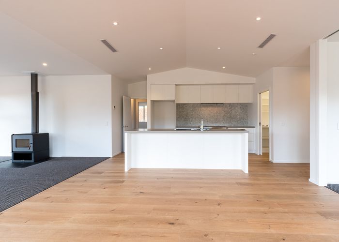  at 174 Ridgeview Road, Redwood Valley