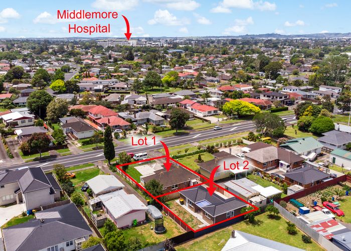  at 100 Buckland Road, Mangere East, Auckland