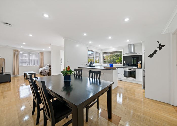  at 11A Torrington Crescent, Glen Innes, Auckland