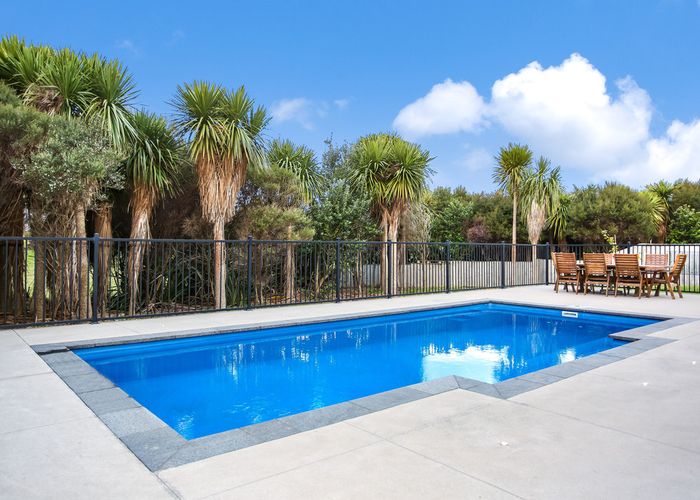  at 44 Searle Drive, Patumahoe, Pukekohe