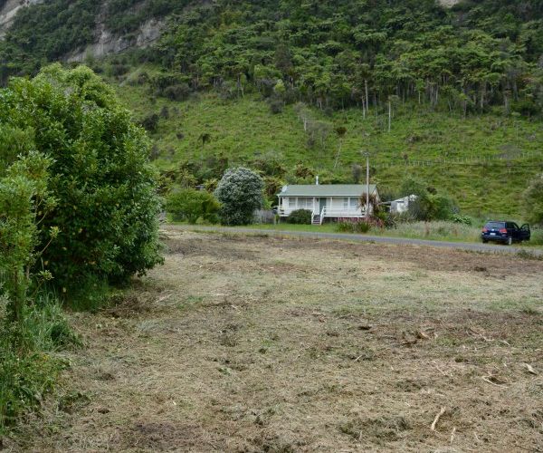  at 3 Horncastle Crescent, Little Wanganui