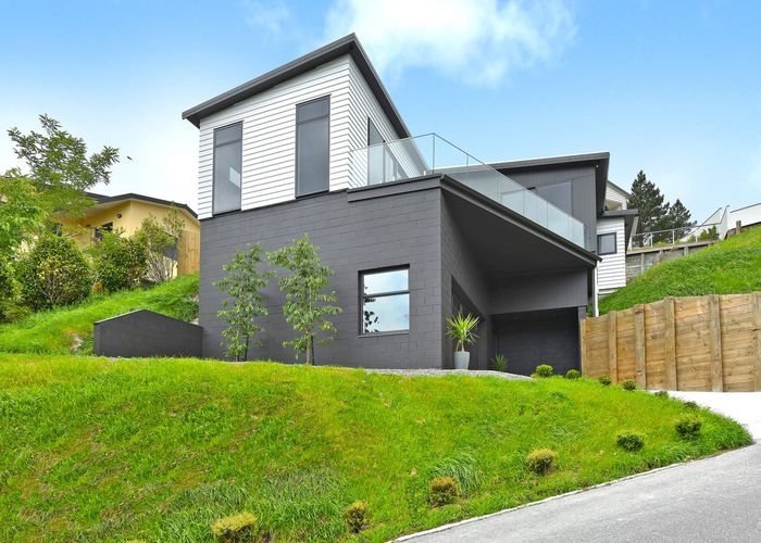  at 8A Mccarthy Grove, Clouston Park, Upper Hutt