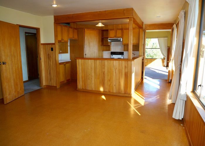  at 3 Roland Lane, Mount Pleasant, Christchurch