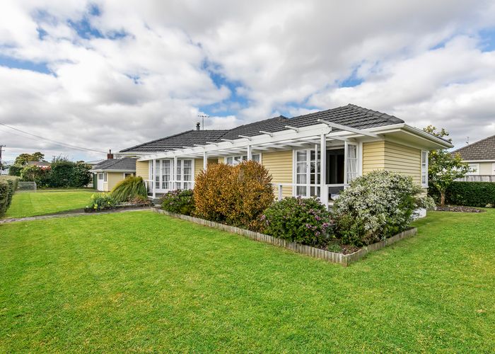 Free property data for 20 Cliff Road, Papakura homes.co.nz