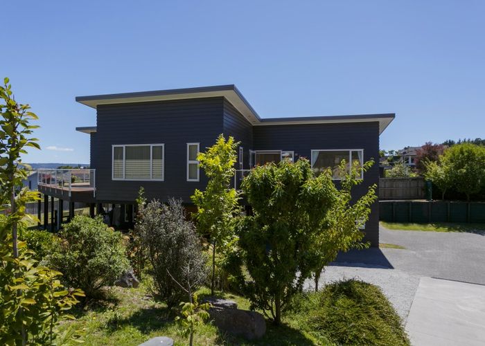 at 29 Botanical Heights Drive, Waipahihi, Taupo