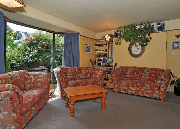  at 276 Hendersons Road, Hoon Hay, Christchurch