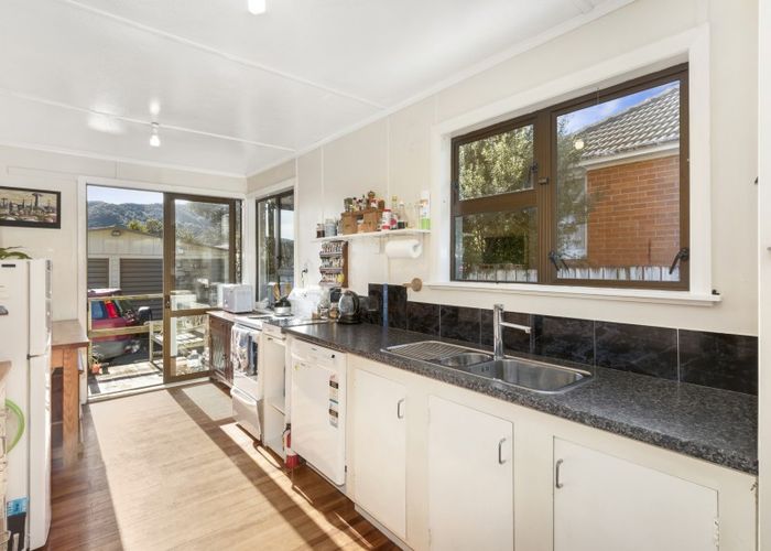  at 17B Hay Street, Naenae, Lower Hutt