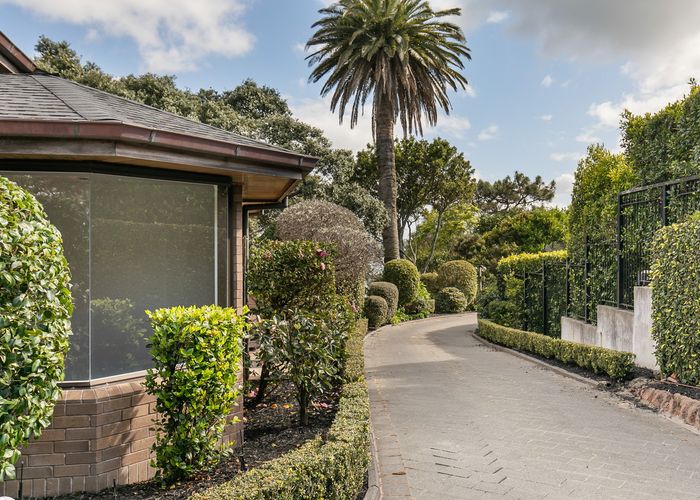  at 48 Bella Vista Road, Herne Bay, Auckland