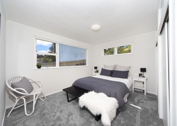  at 9 Datura Place, Sunnynook, Auckland