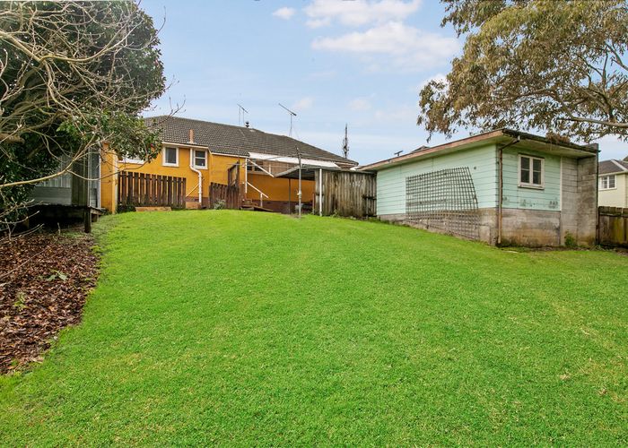  at 13 Torino Street, Point England, Auckland
