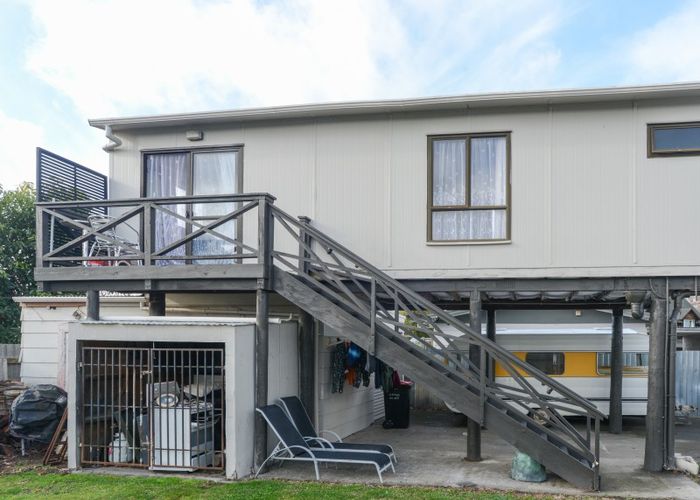  at 320 Portsmouth Road, Flaxmere, Hastings