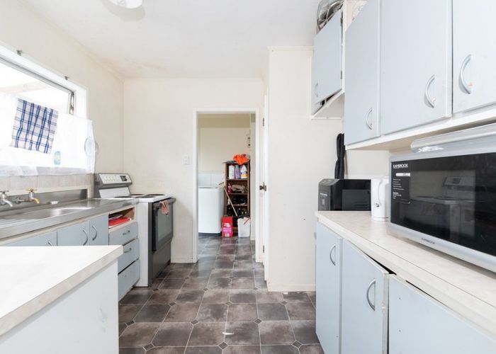  at 29 Moncrieff Avenue, Clendon Park, Auckland