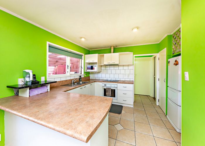  at 18 Park Estate Road, Rosehill, Papakura
