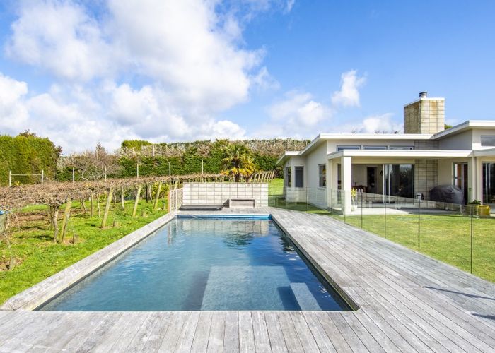  at 40B SINCLAIR ROAD, Western Bay Of Plenty