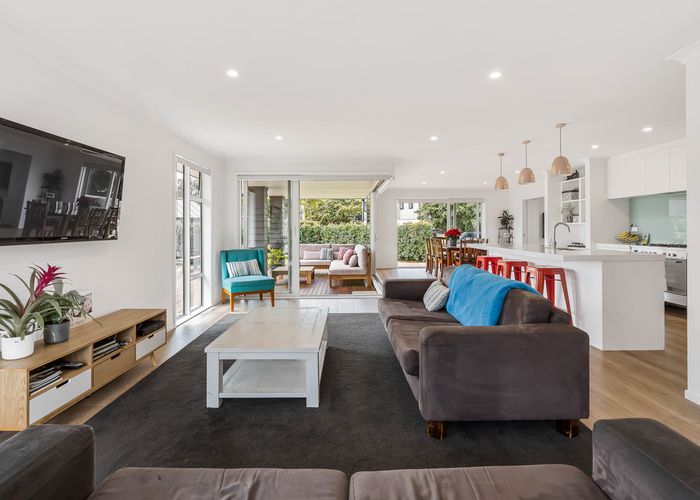  at 48 Benson Road, Remuera, Auckland