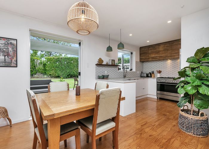  at 293 Beach Haven Road, Birkdale, Auckland