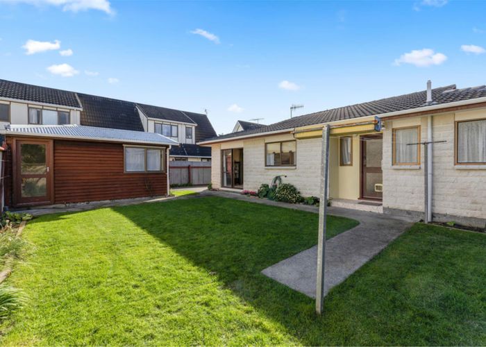  at 47A Whites Line West, Woburn, Lower Hutt
