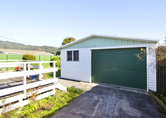  at 27 Meremere Street, Wainuiomata, Lower Hutt