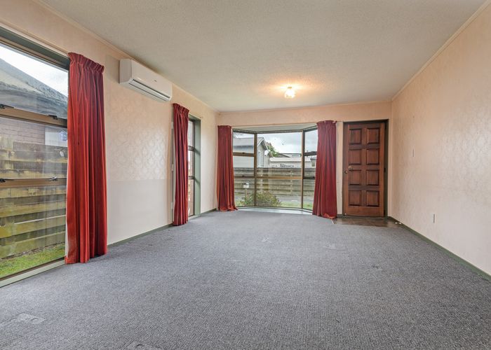  at 984C Tremaine Avenue, Roslyn, Palmerston North