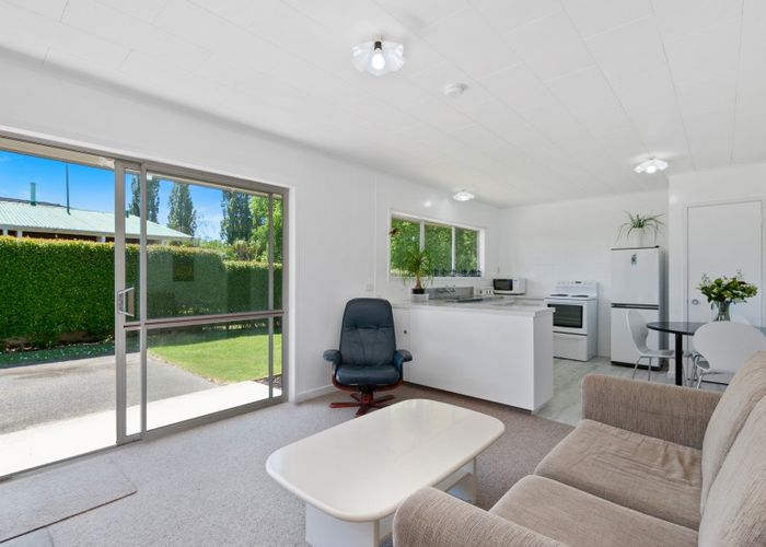  at 2//21 Kinloch Road, Kinloch, Taupo