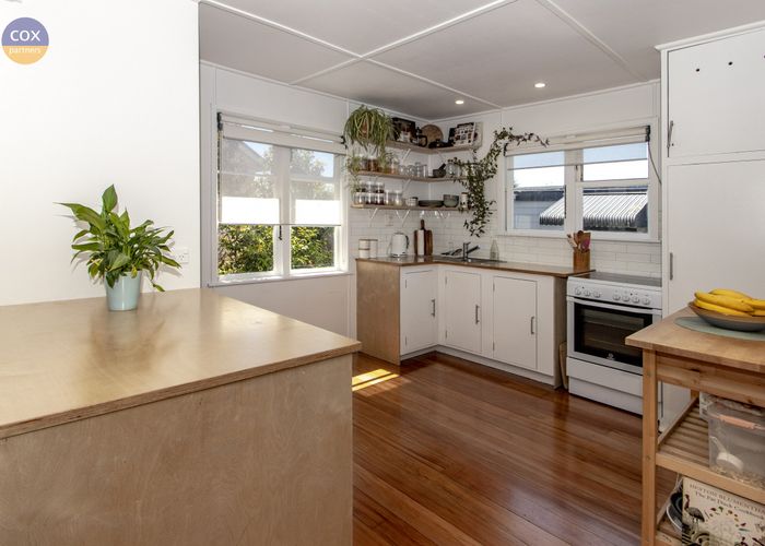  at 10 Barton Avenue, Marewa, Napier