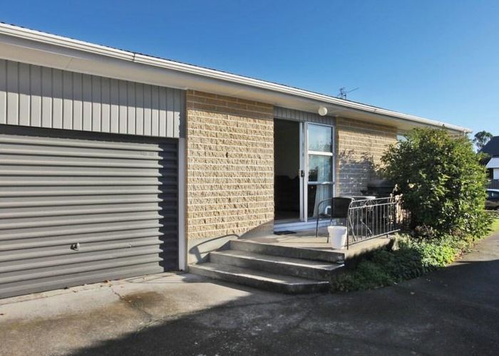  at 1/5 Archdall Place, Avonhead, Christchurch