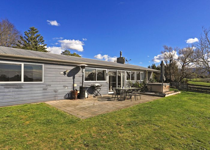  at 525 Esdaile Road, Tauranga