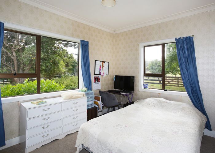  at 178 Logan Road, Buckland