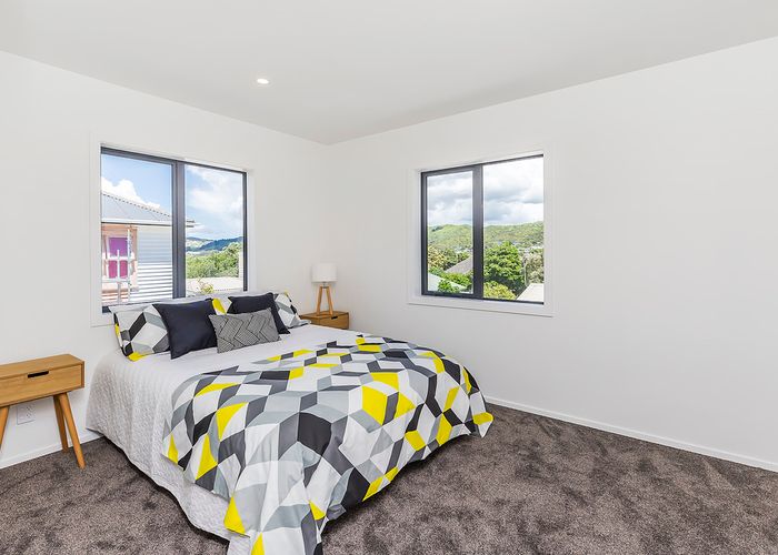 at 10B Olivia Crescent, Tawa, Wellington