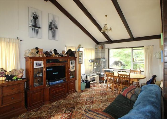  at 207 Winter Road, Menzies Ferry, Wyndham