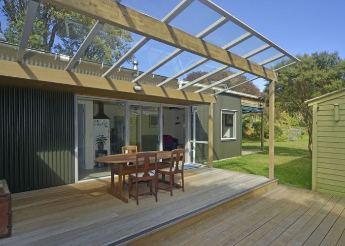  at 14 Drake Street, Waikawa Beach