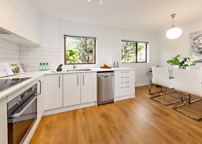  at 7/35 Wairakei Street, Greenlane, Auckland