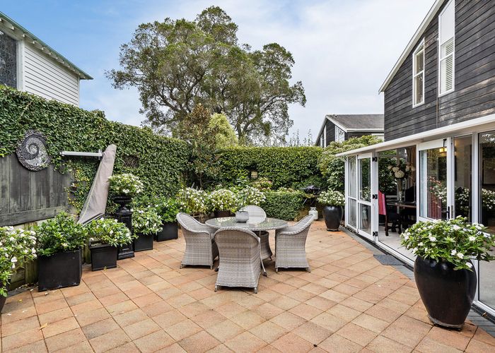  at 8C Cotter Avenue, Remuera, Auckland