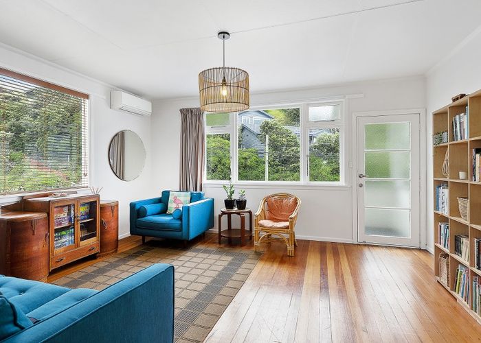  at 26 Brighton Street, Island Bay, Wellington
