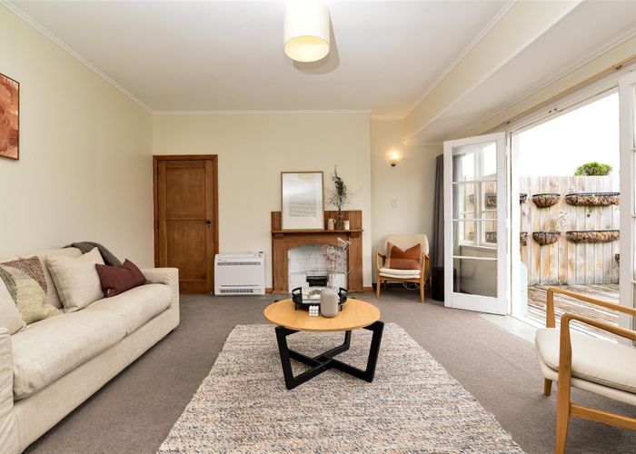  at 5 Galway Avenue, Hamilton East, Hamilton